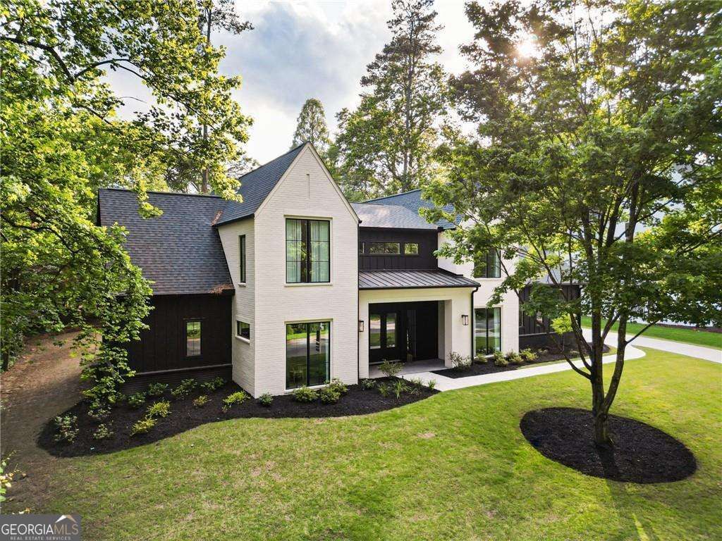 Photo of 2742 Winding Lane NE, Brookhaven, GA 30319 (MLS # 10763102)