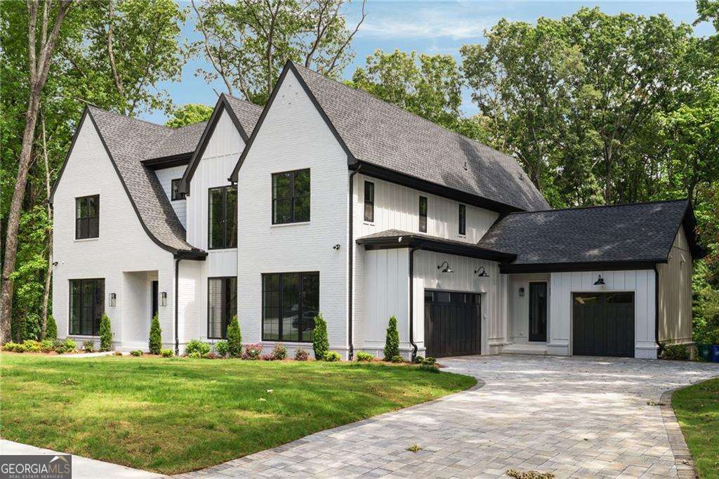 4091 Oak Forest DR NE