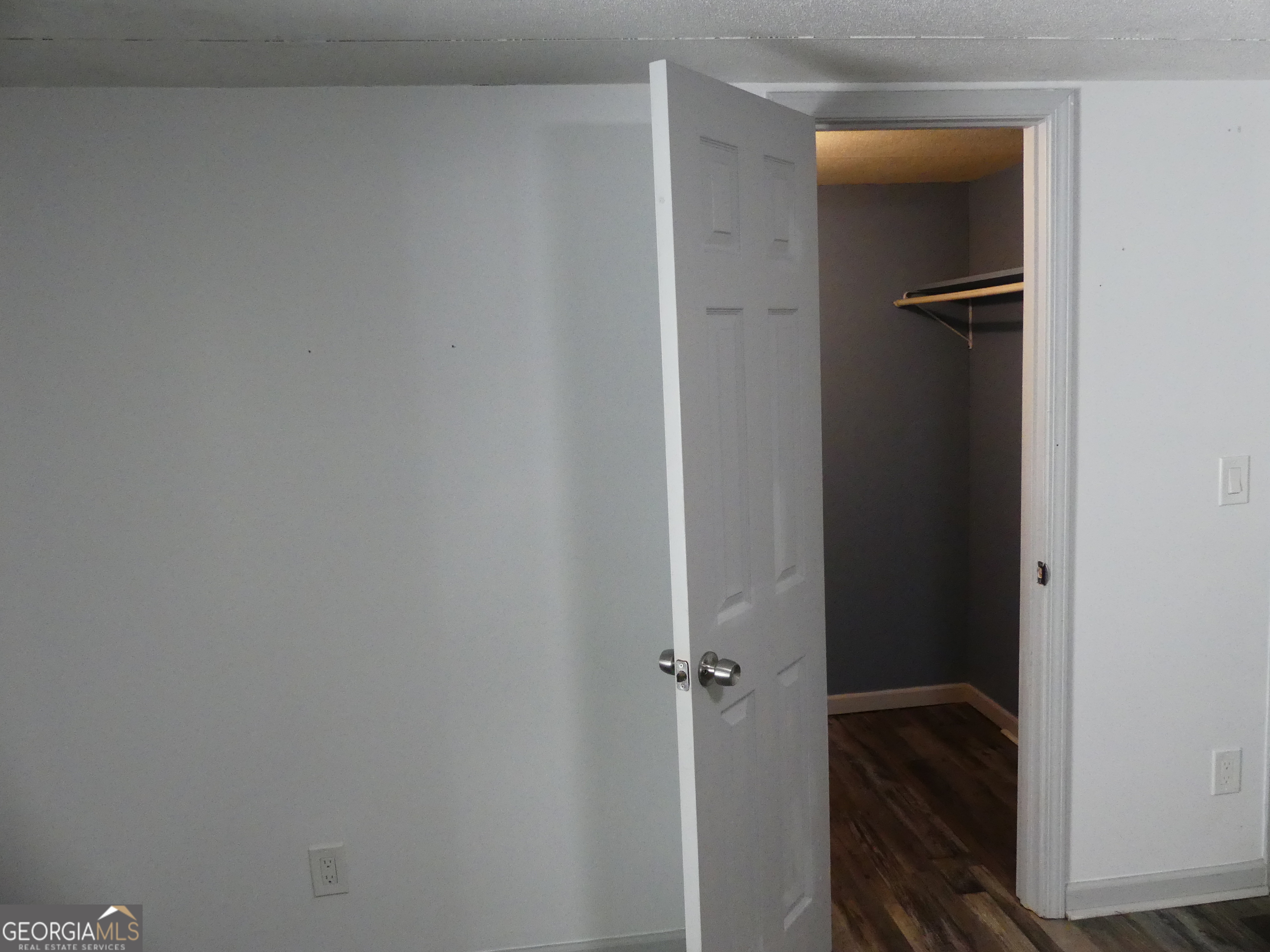 Red Top Mountain Estates - Residential