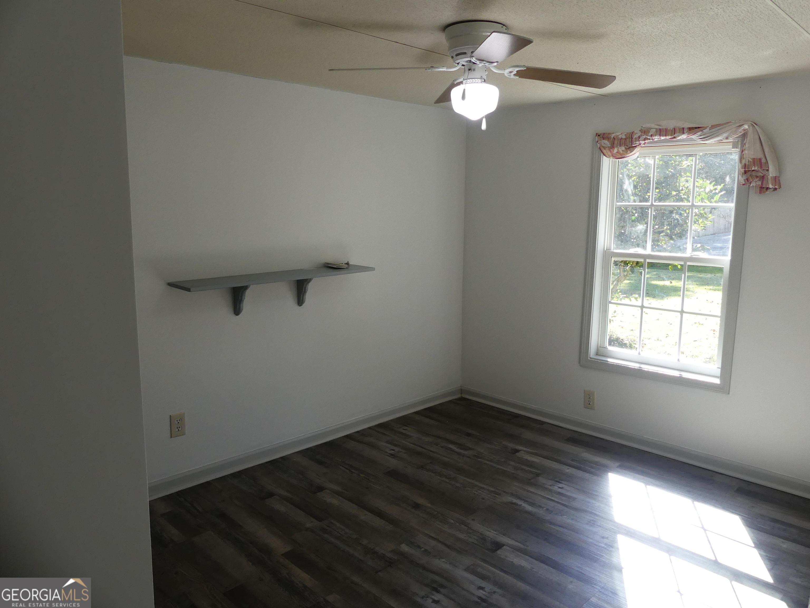 Red Top Mountain Estates - Residential