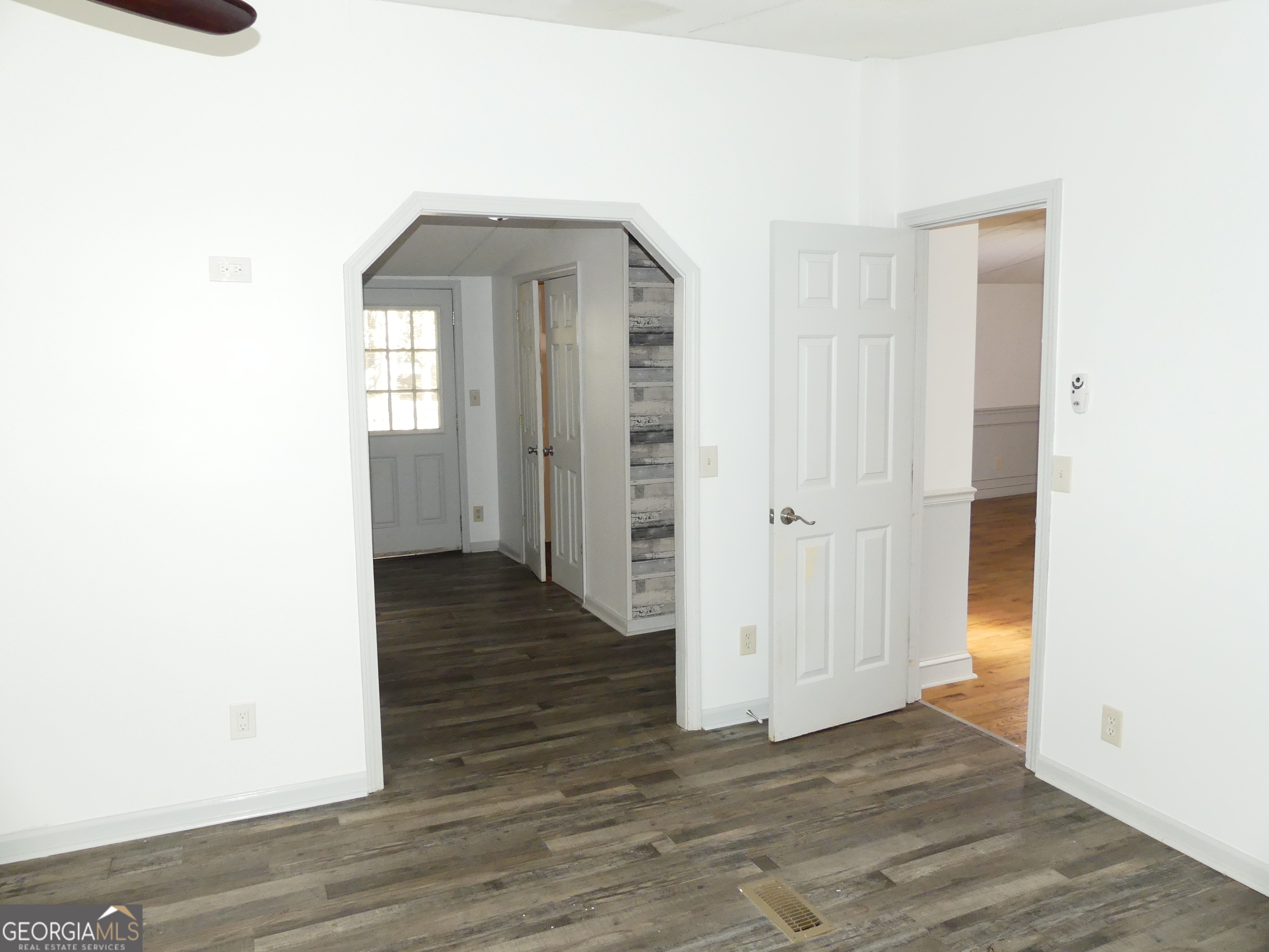 Red Top Mountain Estates - Residential