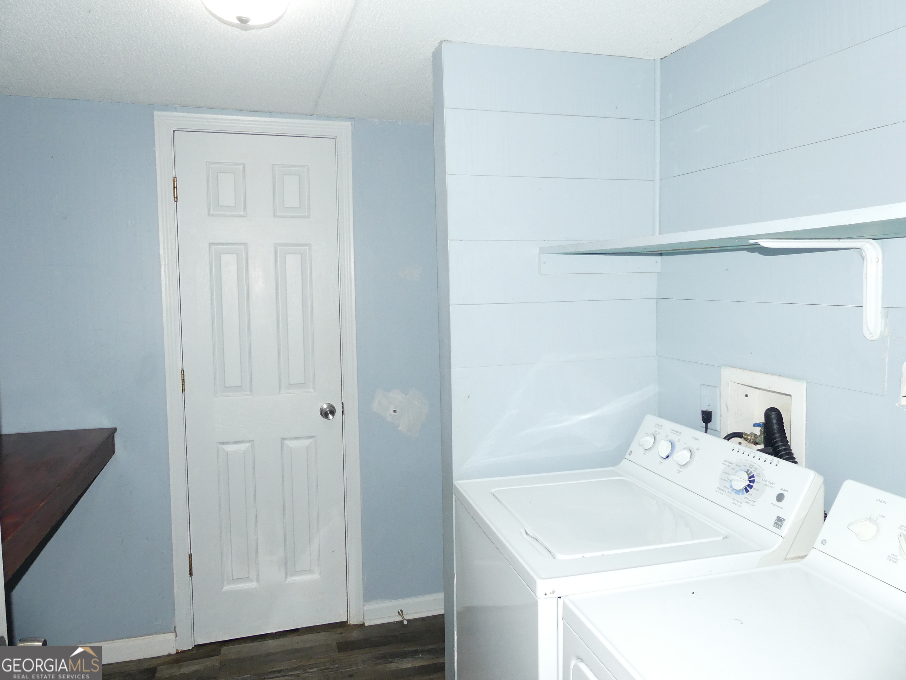 Red Top Mountain Estates - Residential