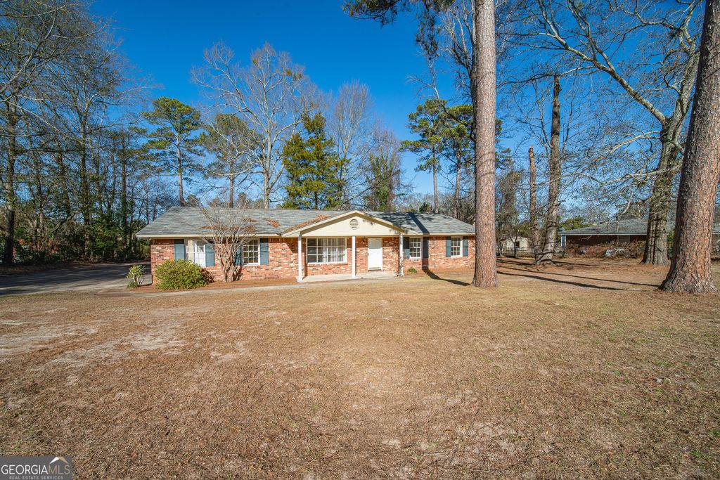 Photo of 1829 Celeste Drive, Columbus, GA 31907 (MLS # 10665025)