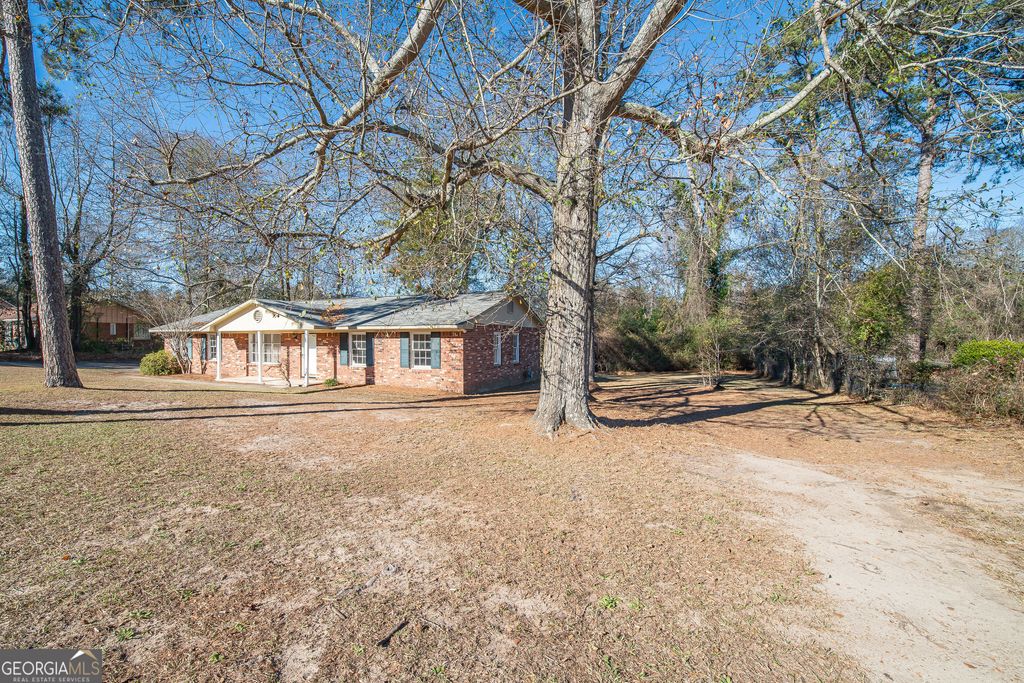 Photo of 1829 Celeste Drive, Columbus, GA 31907 (MLS # 10665025)