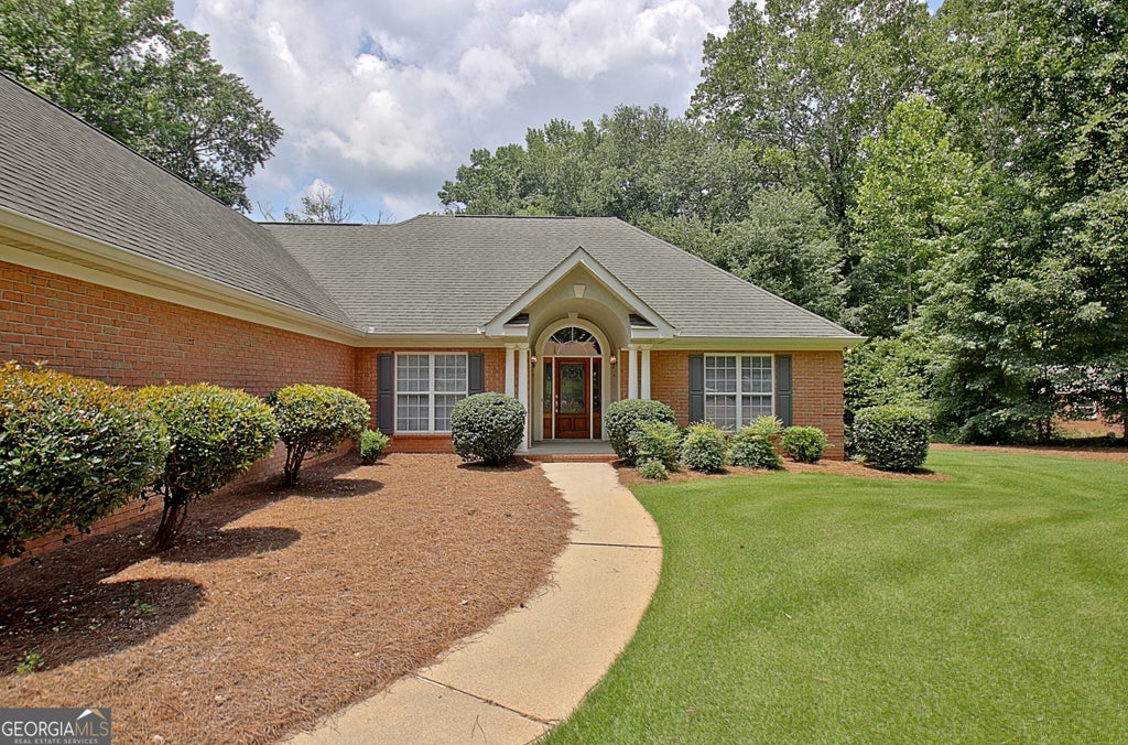 Photo of 135 Pendleton Trail, Tyrone, GA 30290 (MLS # 10802479)