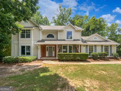 Photo of 9997 Point View Drive, Jonesboro, GA 30238 (MLS # 10372012)