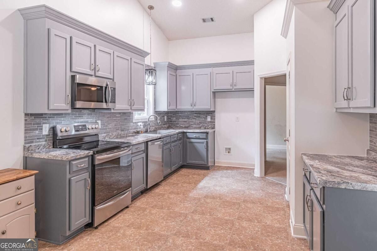 294 Ambassador CIR