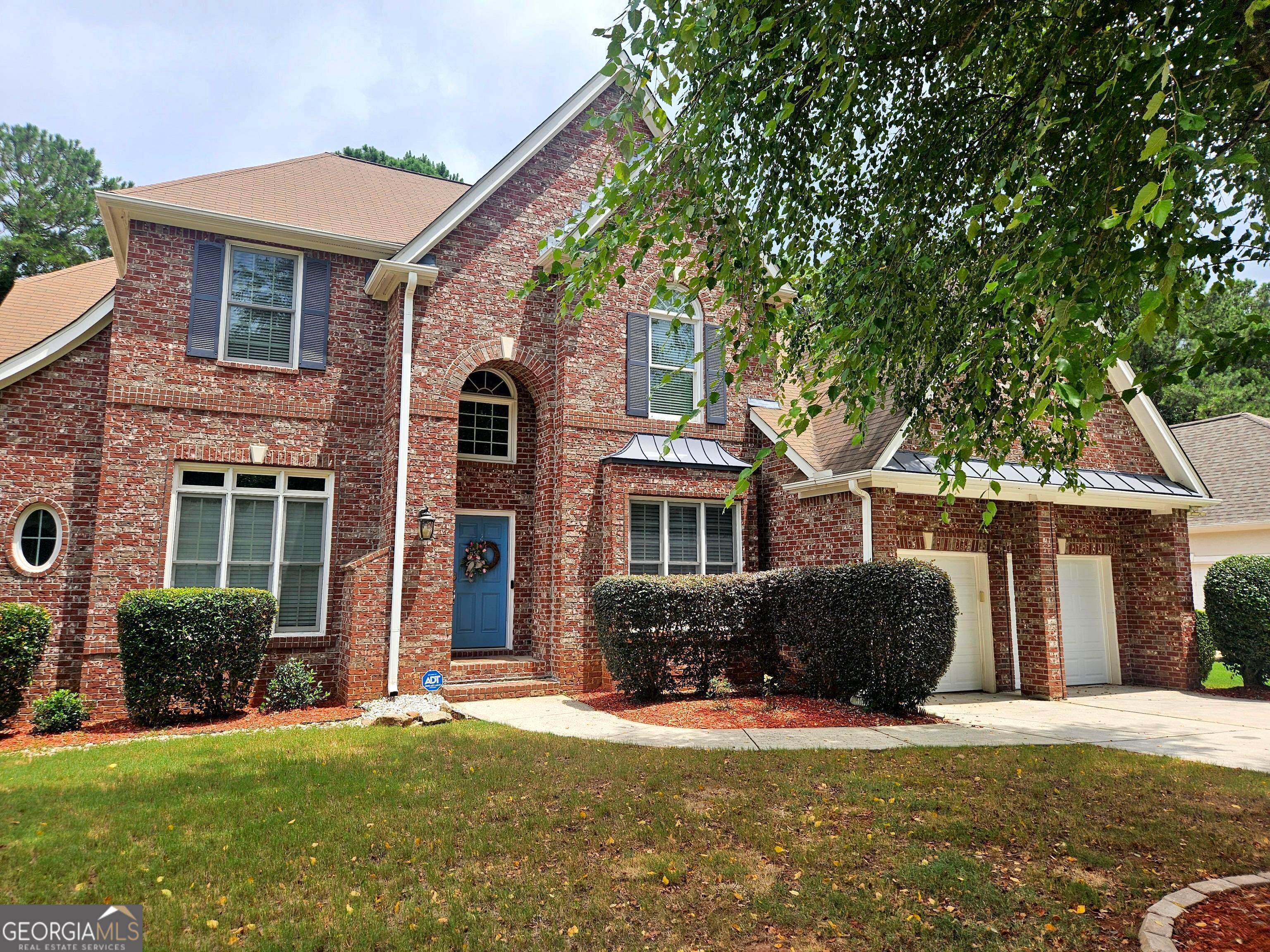 433 Lake Forest DR