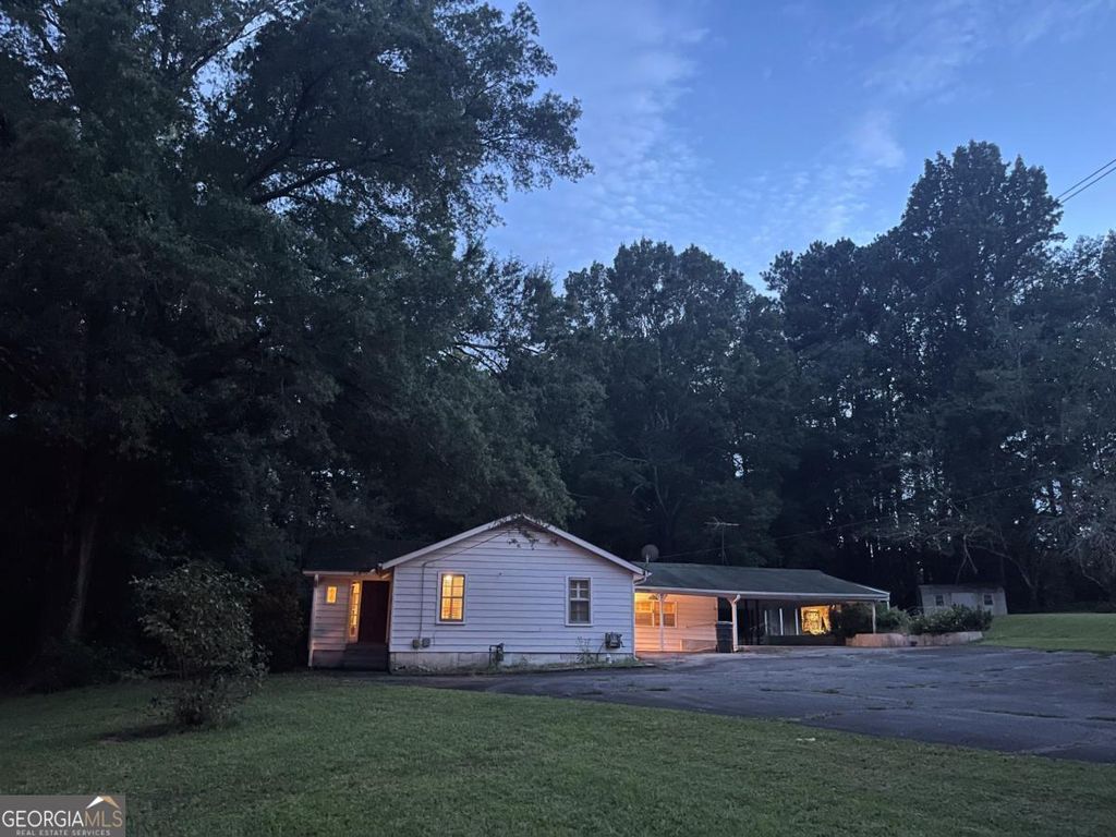 Photo of 71 Mcguire Road, Dallas, GA 30157 (MLS # 10672614)