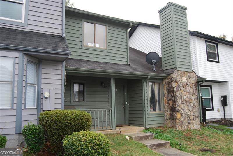 Wellington Manor - Residential