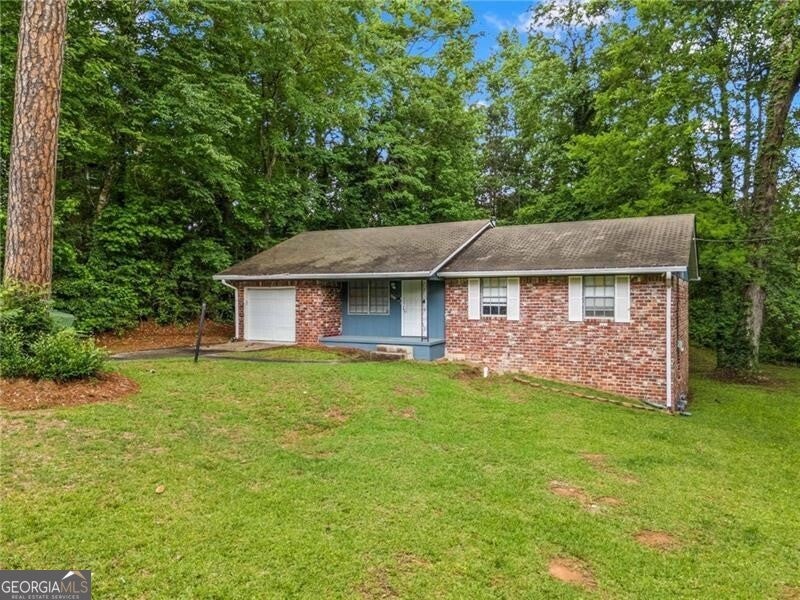 Photo of 3677 Largo Lane SW, Atlanta, GA 30331 (MLS # 10786294)