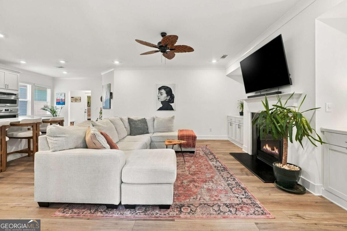 305 Fraley DR