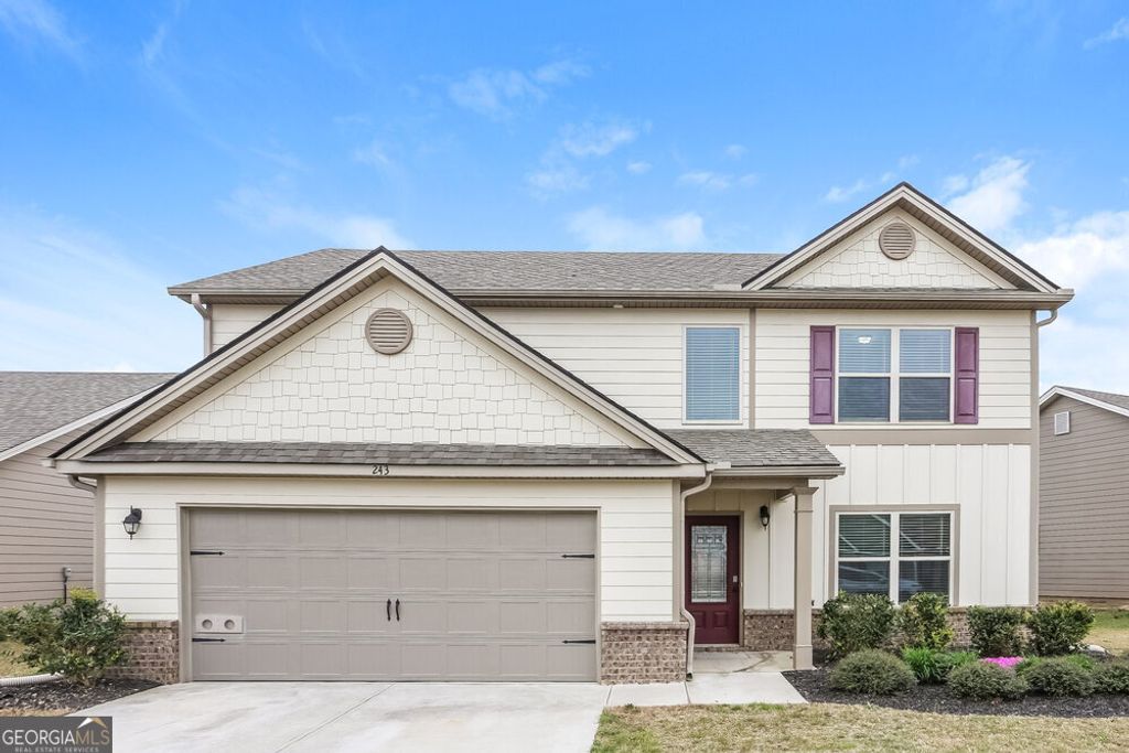 Photo of 243 Heartland Circle #105, Winder, GA 30680 (MLS # 10729878)