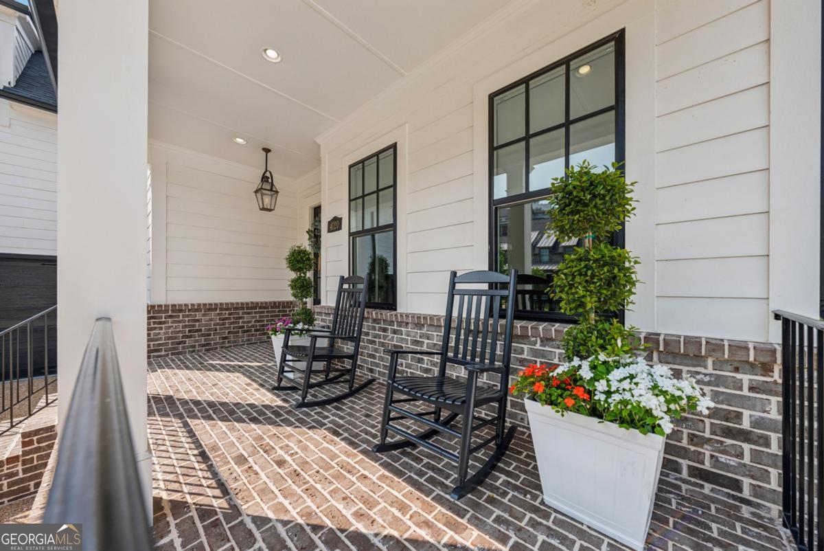 Hillandale - Residential