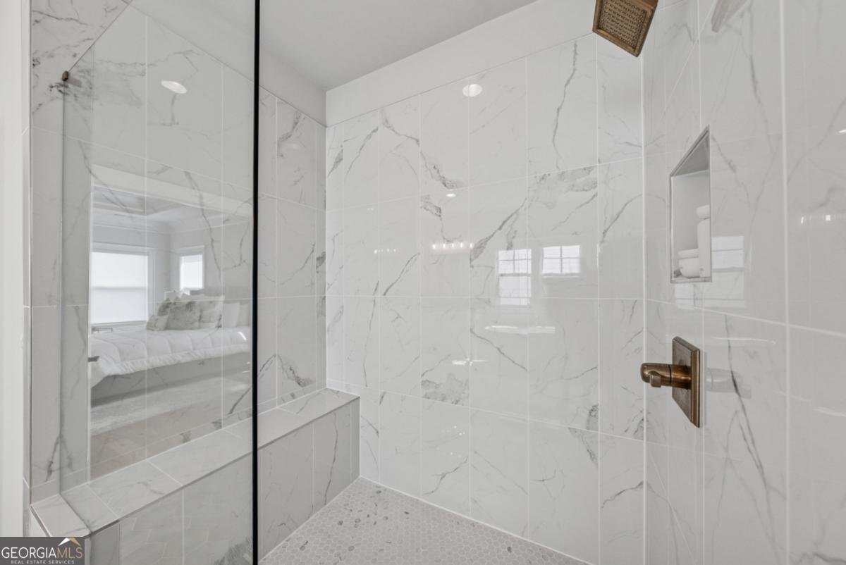 Hillandale - Residential