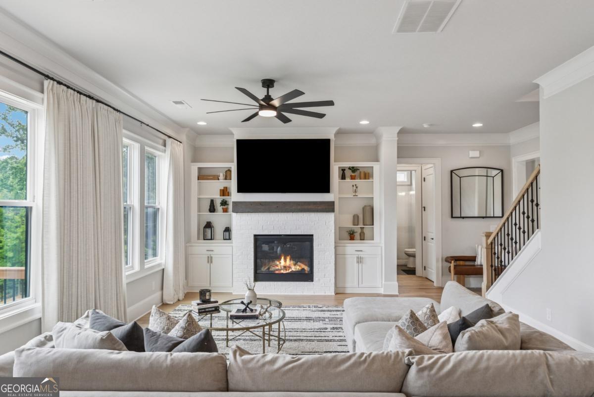 Hillandale - Residential