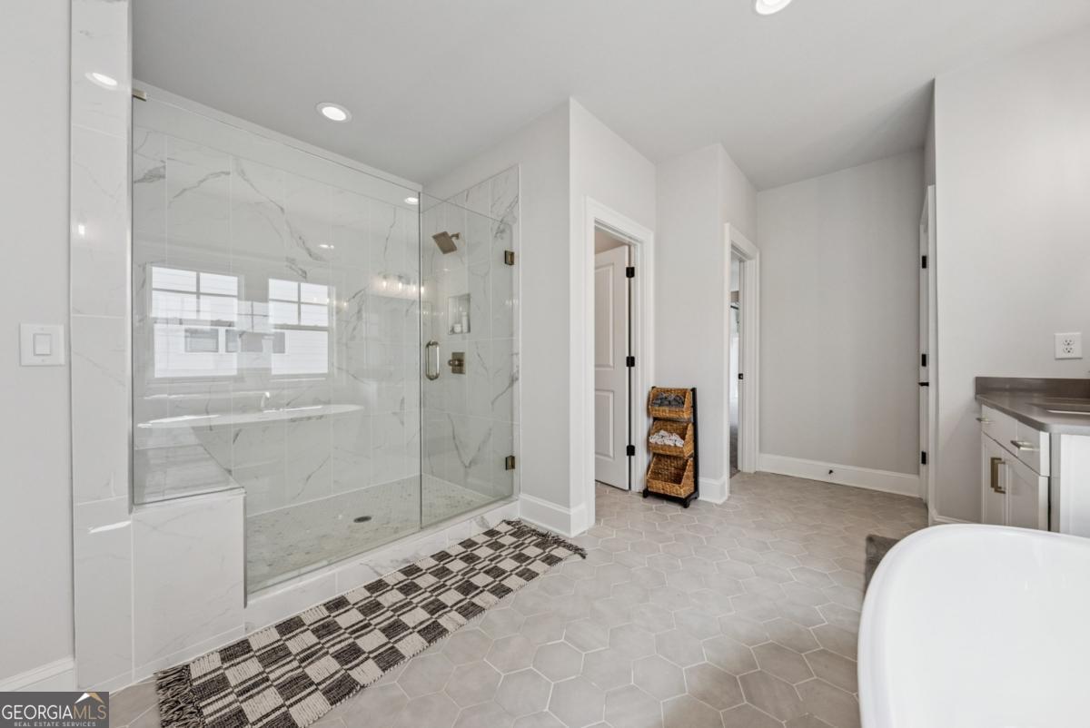 Hillandale - Residential