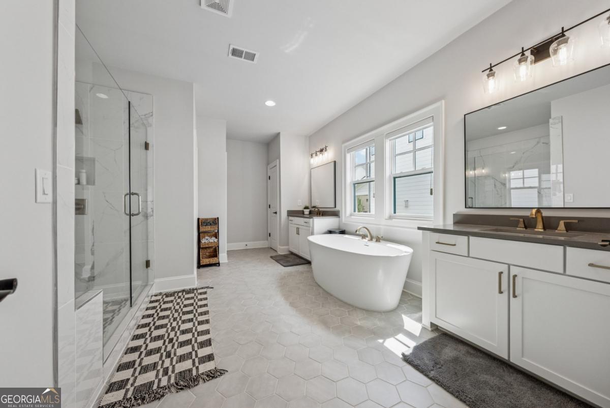 Hillandale - Residential