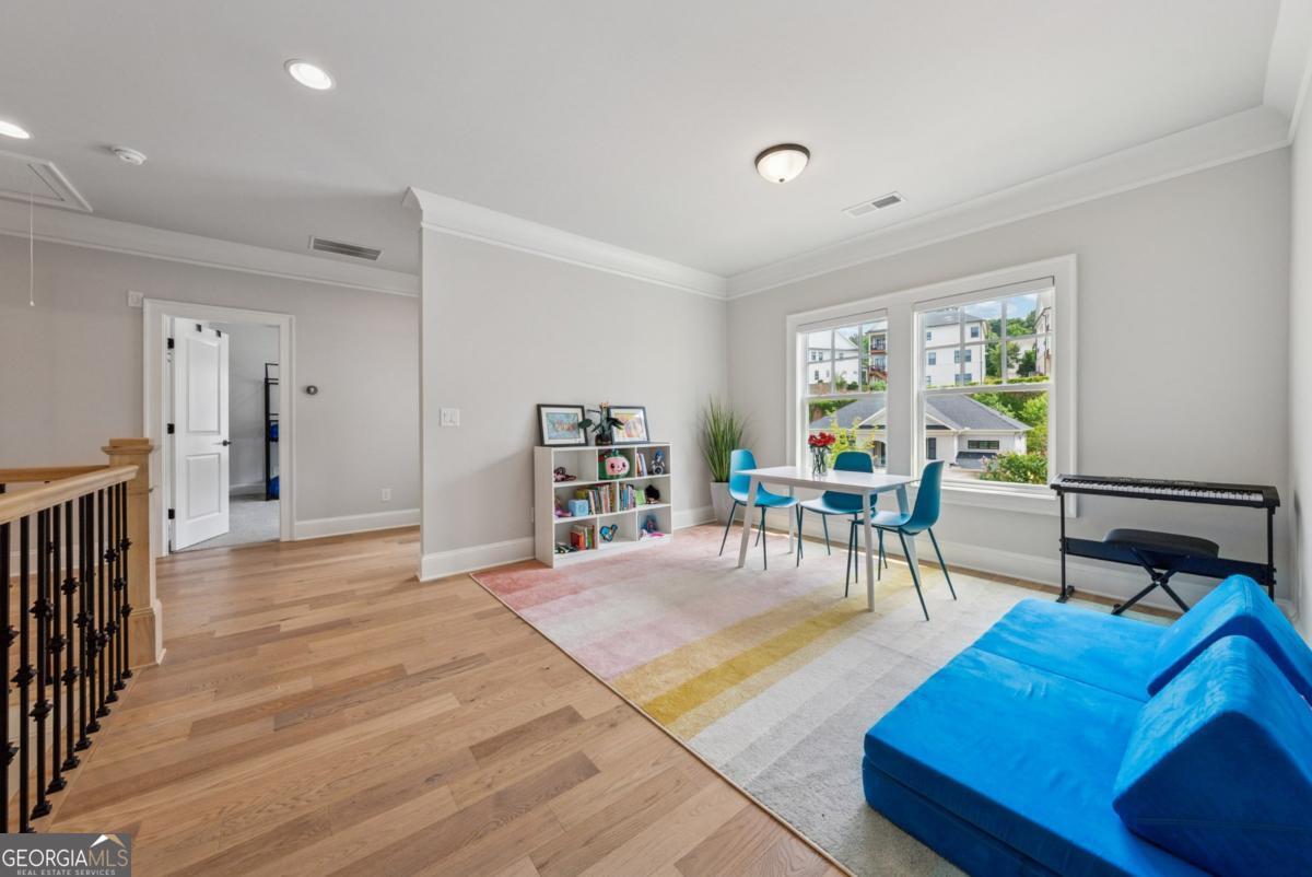 Hillandale - Residential