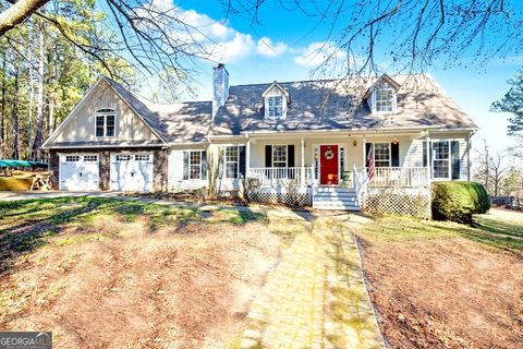 Photo of 5740 Gordon Rd, Senoia, GA 30276 (MLS # 10674571)