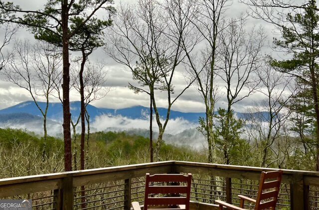 Some views stop you in your tracks.. and this is one of them! Tucked i – image 84