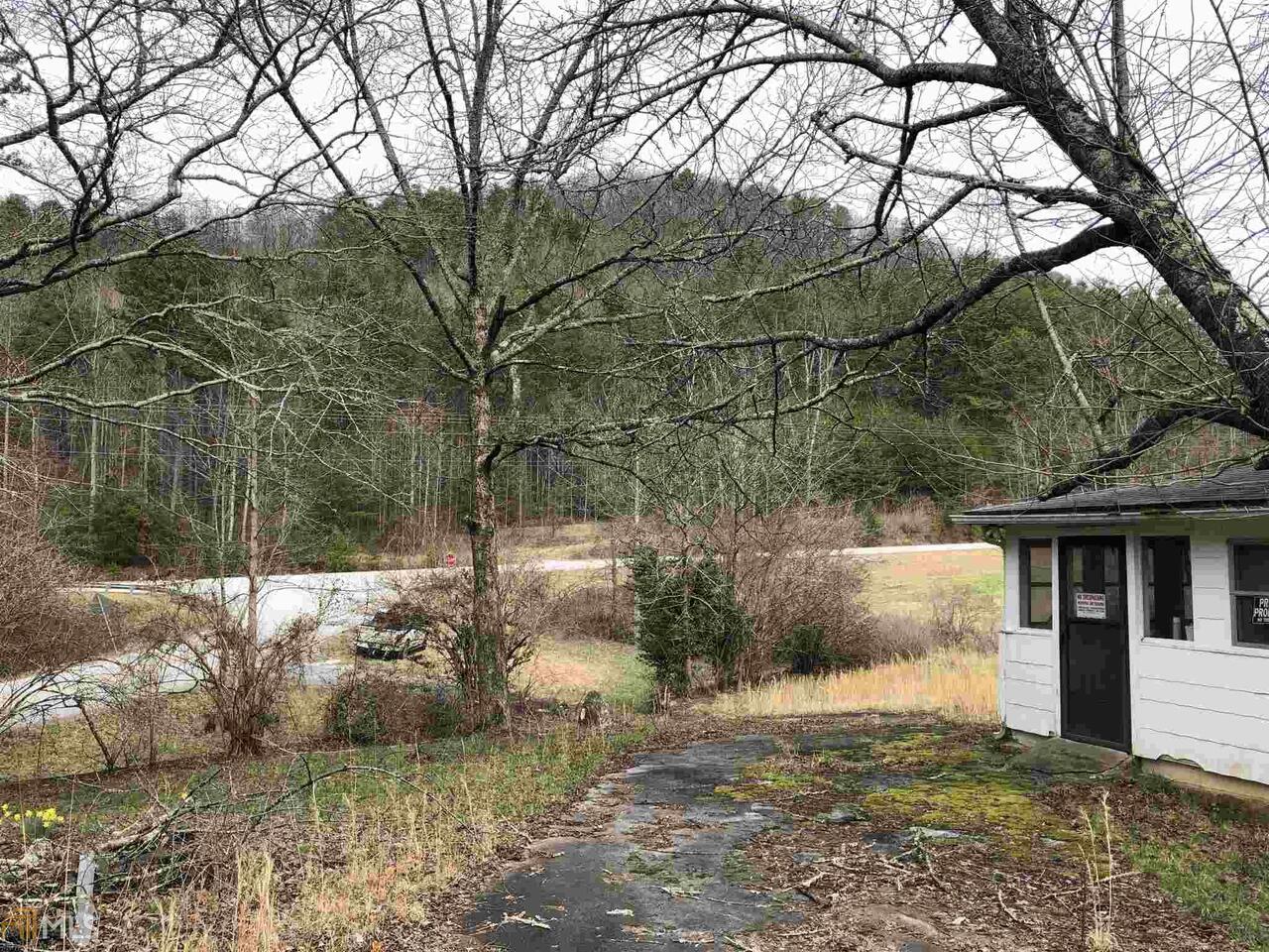 29 Acorn DR