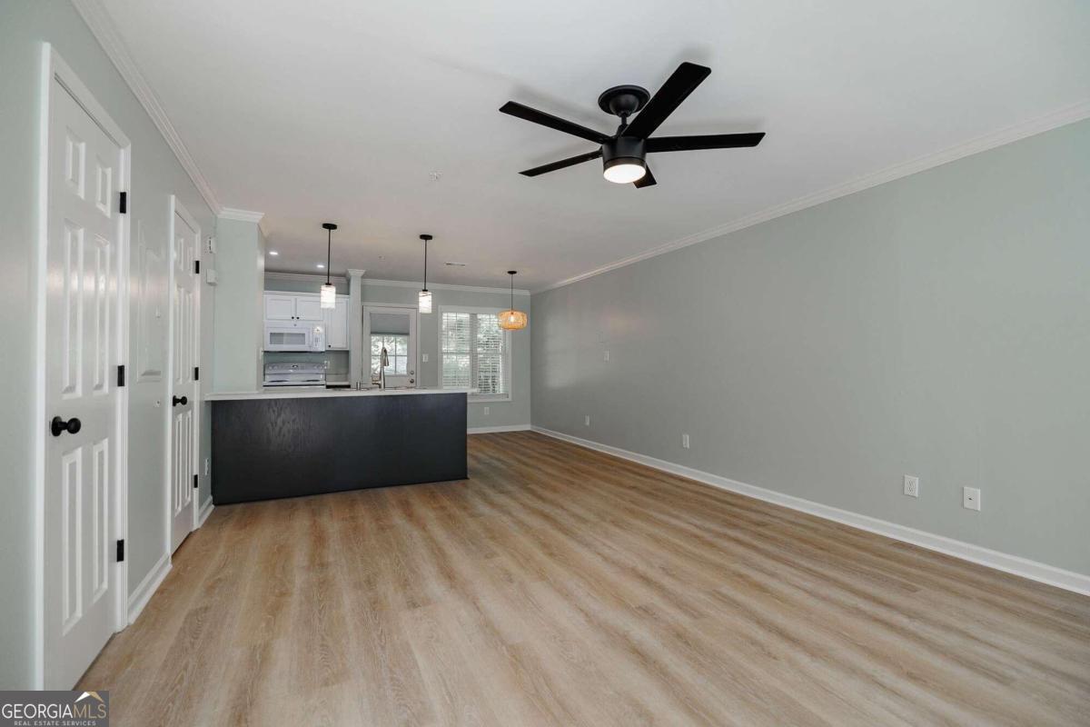 Huntington Place - Residential