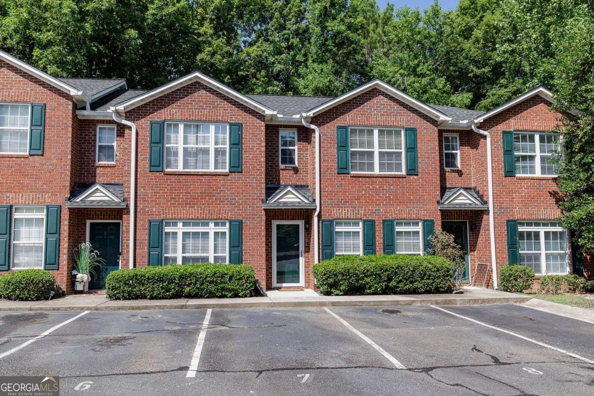Huntington Place - Residential