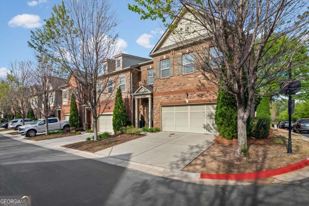 Photo of 5578 High Point Road, Atlanta, GA 30342 (MLS # 10729108)