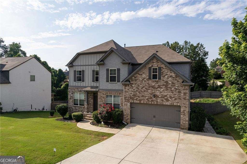 108 Fountain Oak