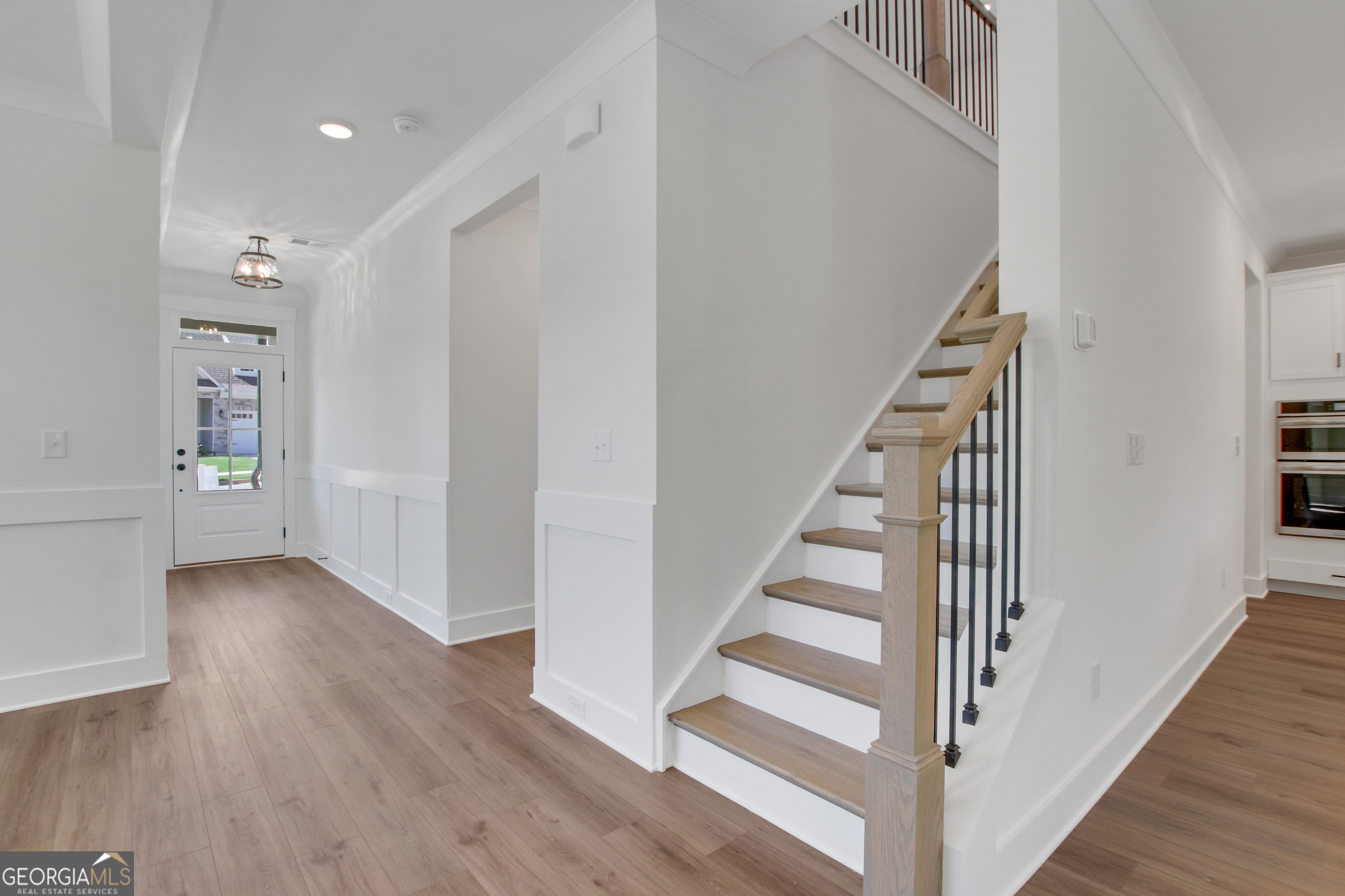 358 Conifer LN