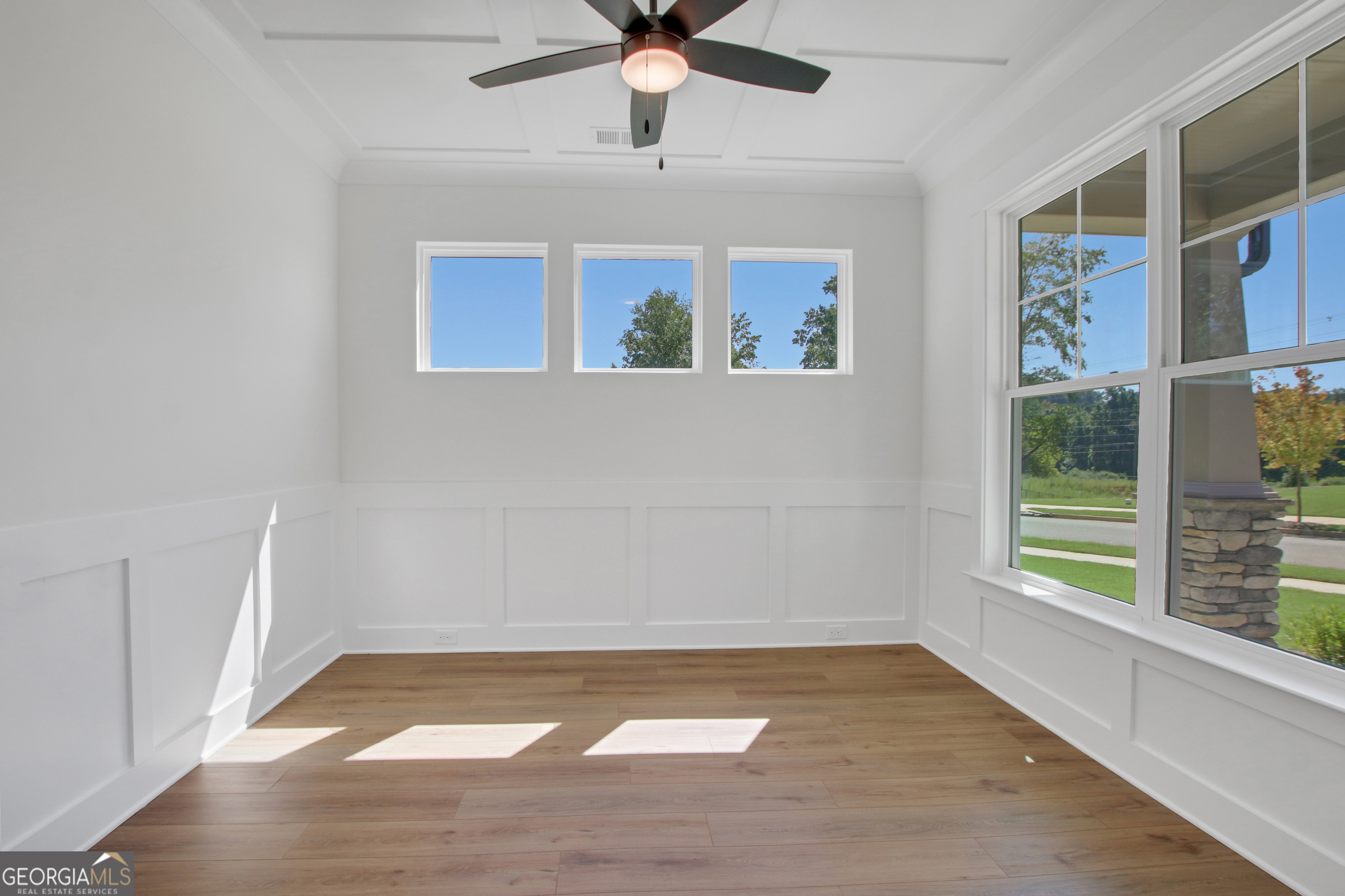 358 Conifer LN