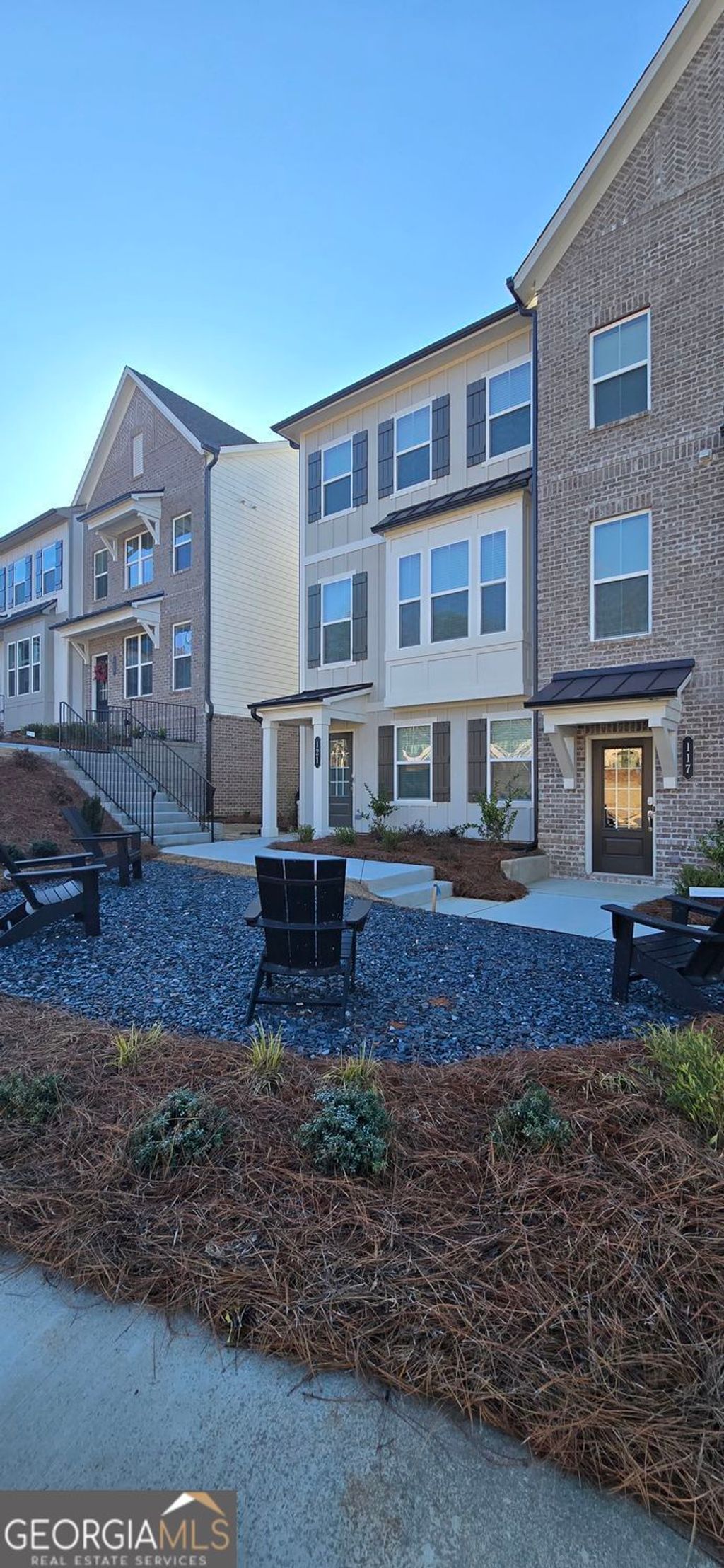 Photo of 121 Agnew Way, Woodstock, GA 30188 (MLS # 10691081)