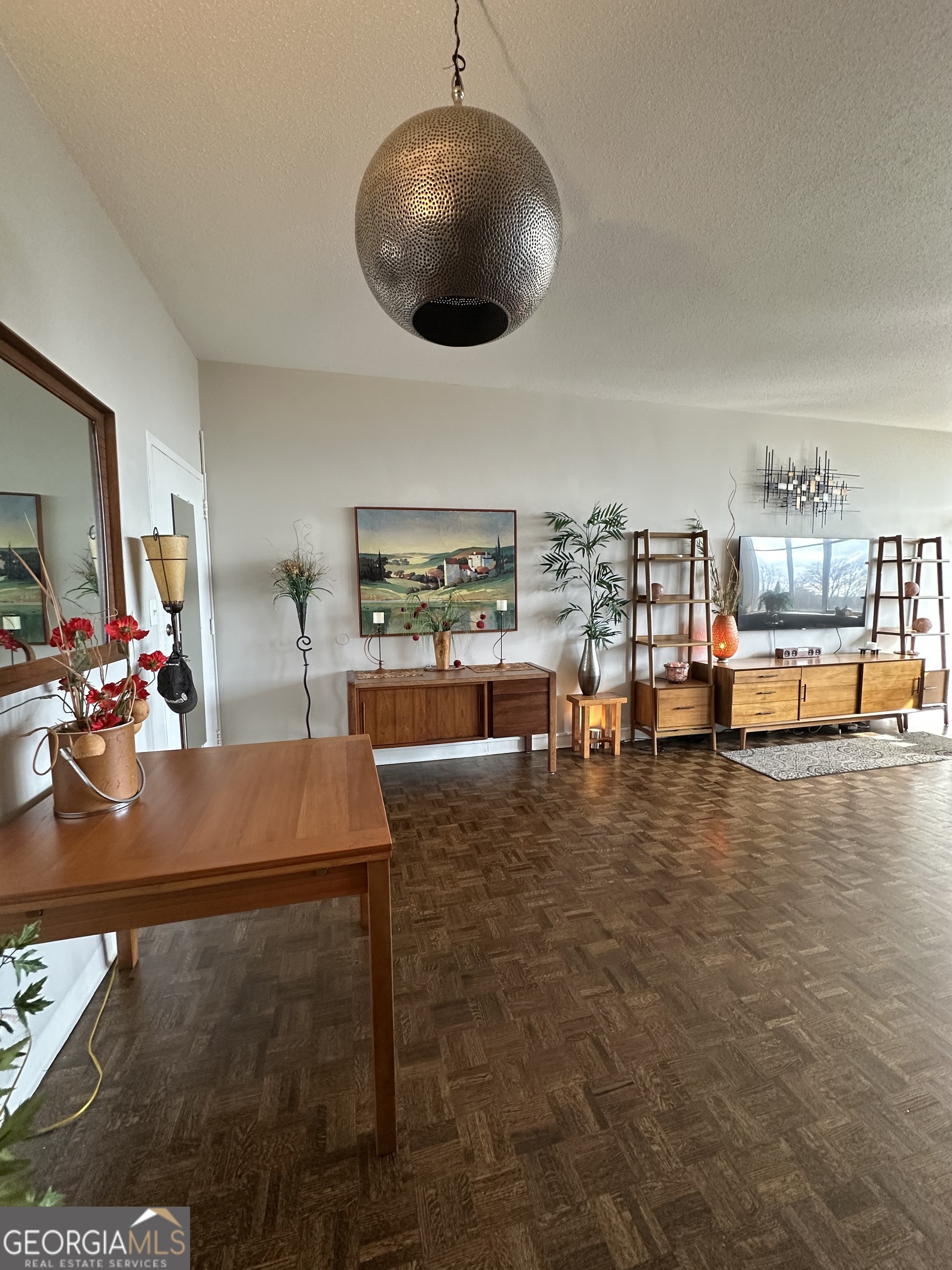 3060 PHARR CT N 607