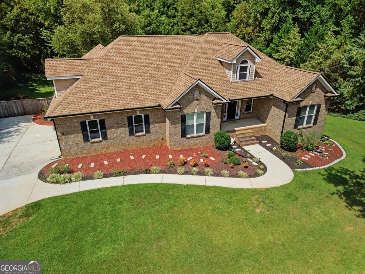 125 Mackey RD