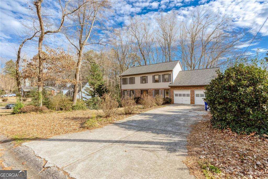 Seven Springs - Residential Lease
