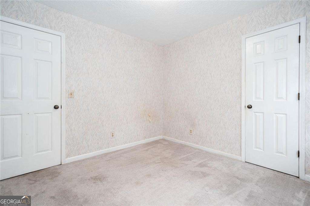 Seven Springs - Residential Lease