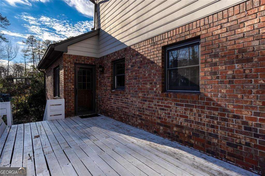 Seven Springs - Residential Lease