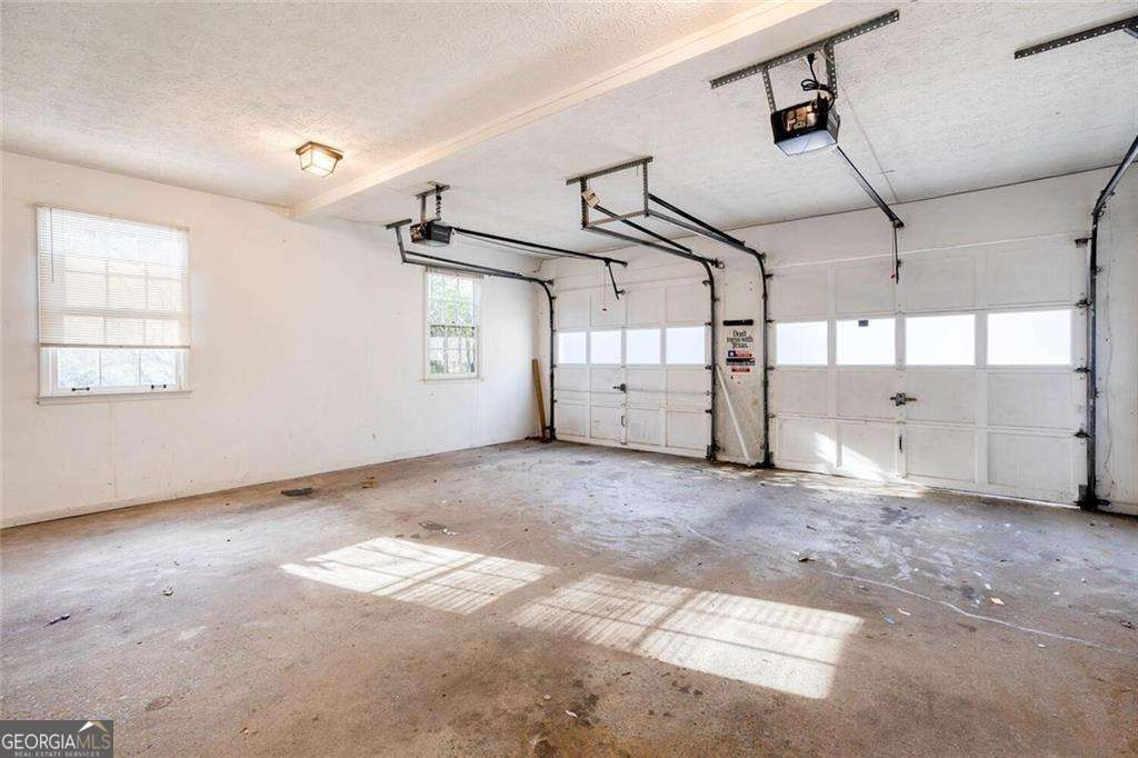 Seven Springs - Residential Lease