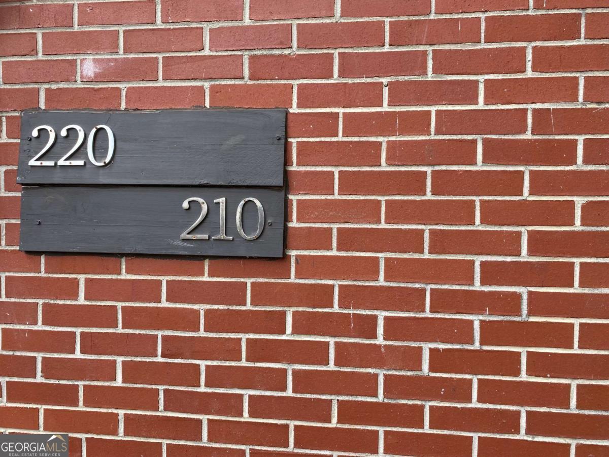 Smyrna, Georgia 30082, United States, 2 Bedrooms Bedrooms, ,1 BathroomBathrooms,Residential,Active,27702