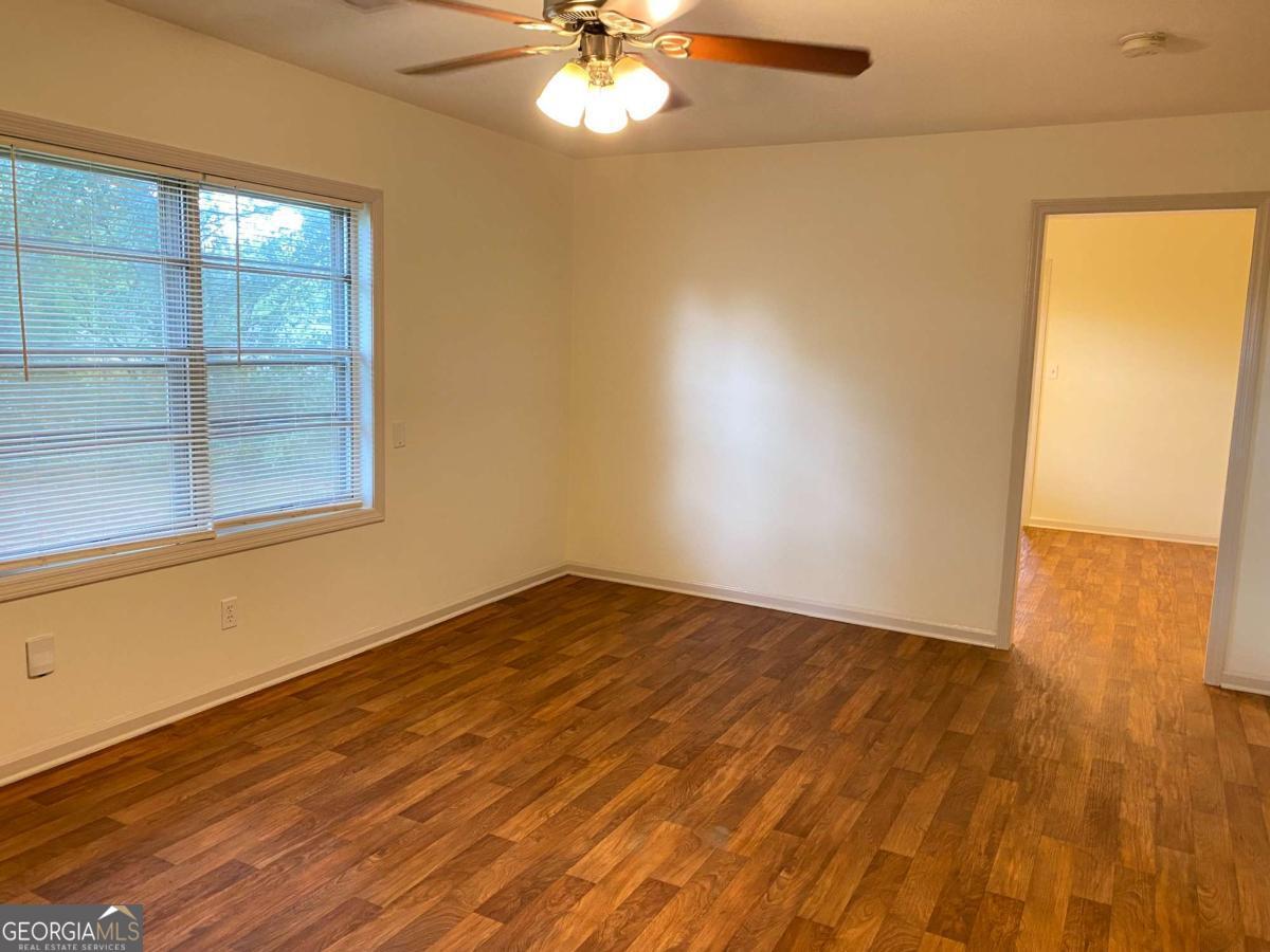 Smyrna, Georgia 30082, United States, 2 Bedrooms Bedrooms, ,1 BathroomBathrooms,Residential,Active,27702