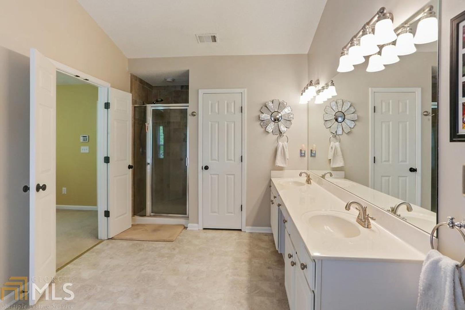 Chastain Commons - Residential