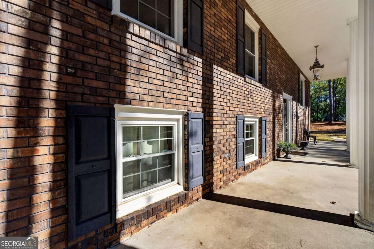 118 Davis DR