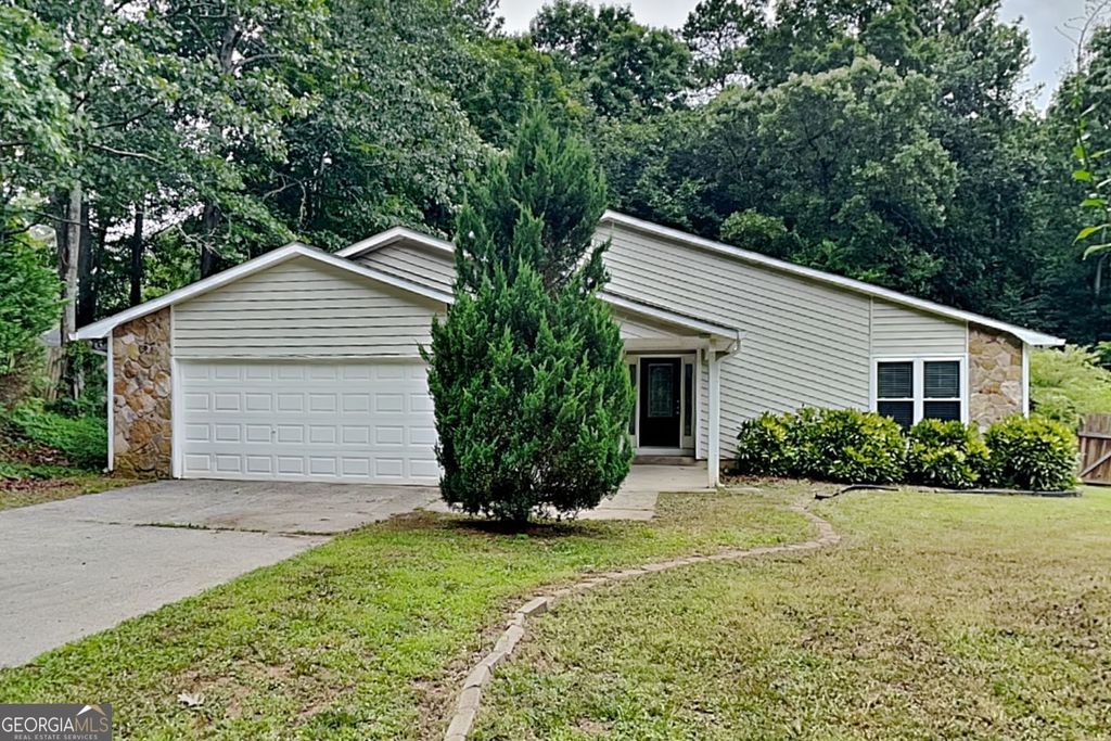 Photo of 1193 Wade Green Circle NW, Acworth, GA 30102 (MLS # 10807320)
