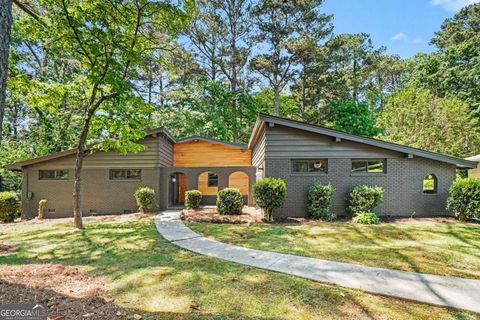 2784 Smithsonia WAY Tucker GA 30084