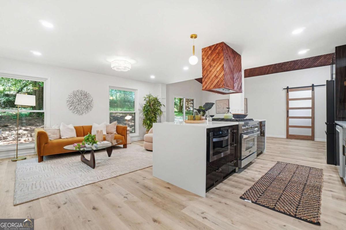 2784 Smithsonia WAY