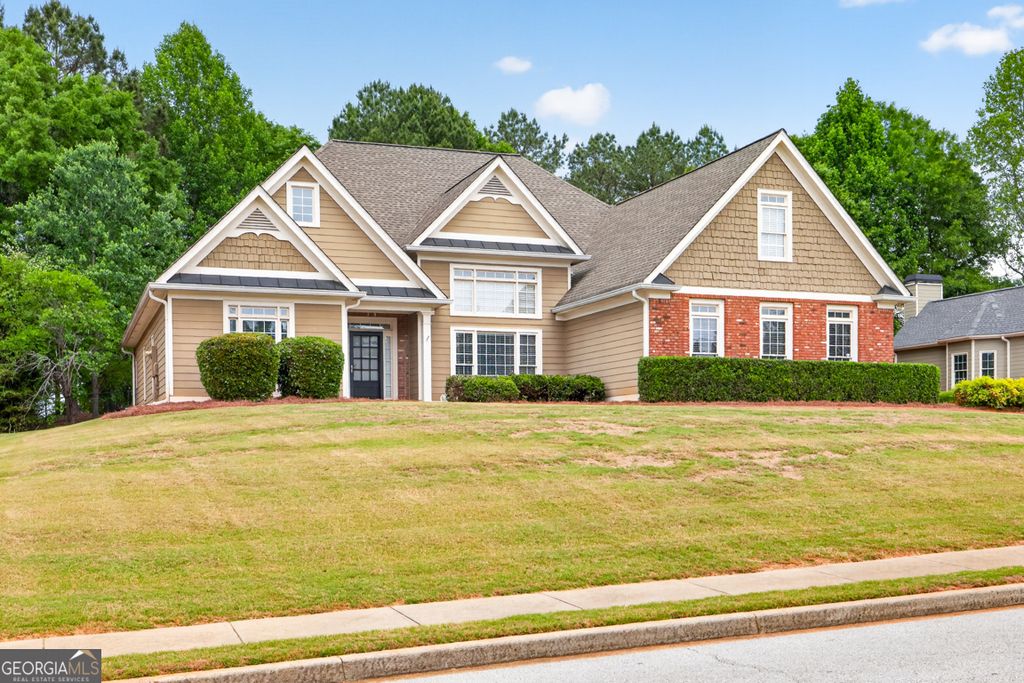 Photo of 564 Richmond Place, Loganville, GA 30052 (MLS # 10742982)