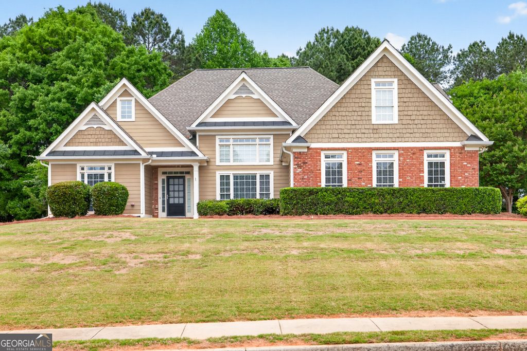 Photo of 564 Richmond Place, Loganville, GA 30052 (MLS # 10742982)