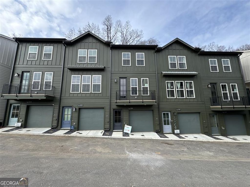 Photo of 1415 Zenith Circle SE #45, Atlanta, GA 30315 (MLS # 10780577)