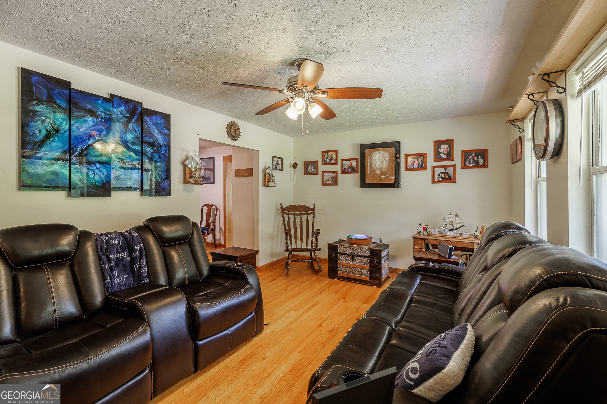 2665 Oak Log WAY